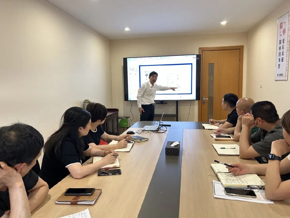 知识赋能 砺剑强兵 |bevictor韦德（中国）官方网站开展营销专题培训